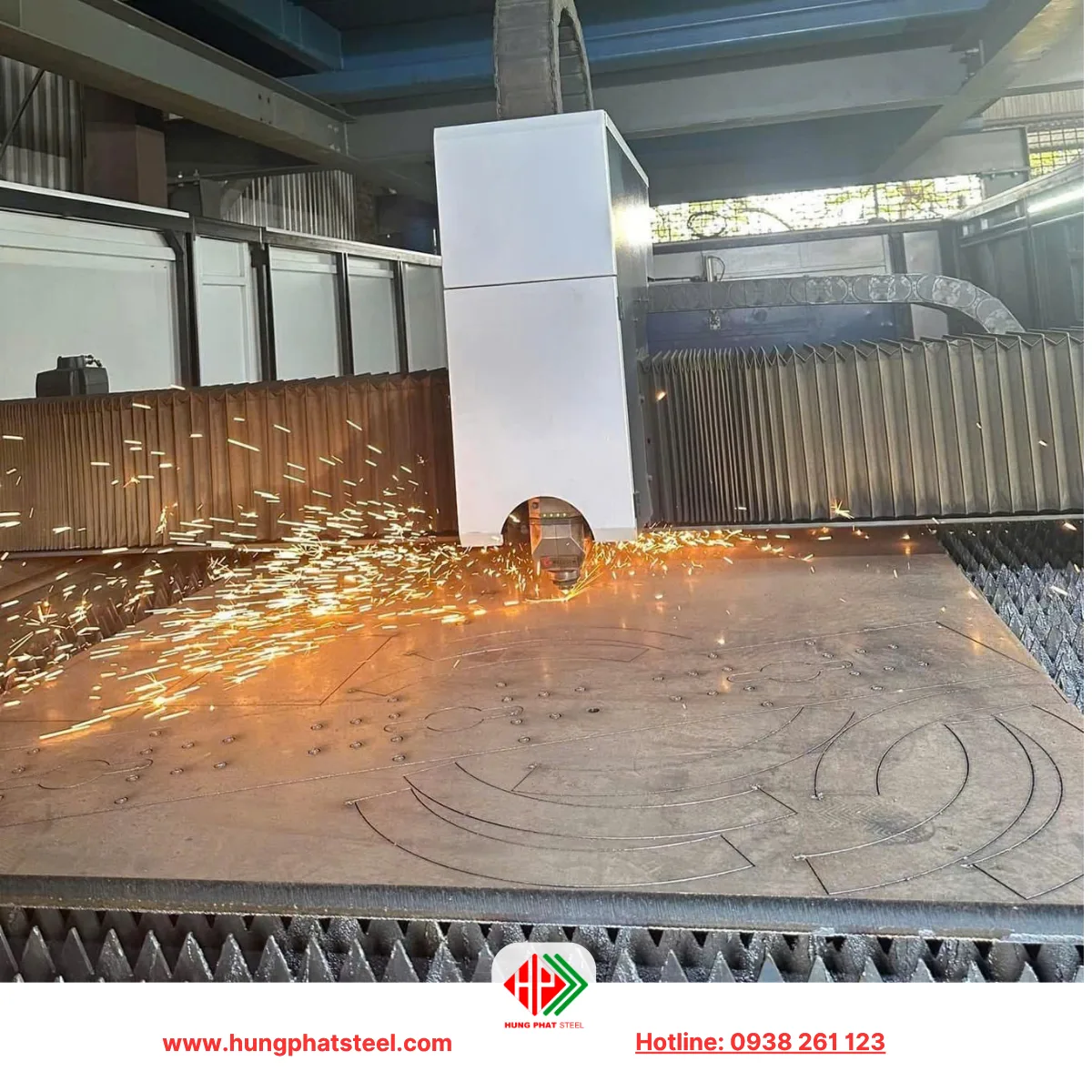 Thép tấm cắt CNC Laser