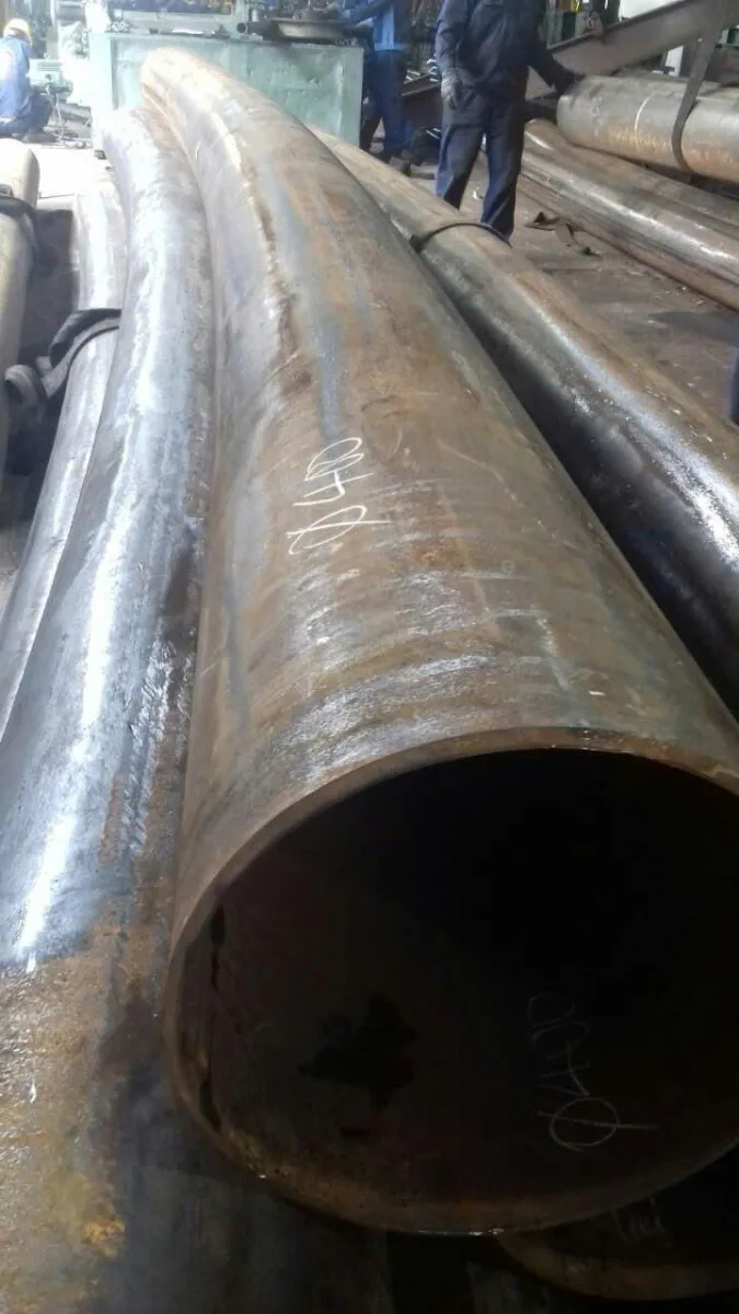 Uốn ống thép phi 406 (DN400) theo yêu cầu