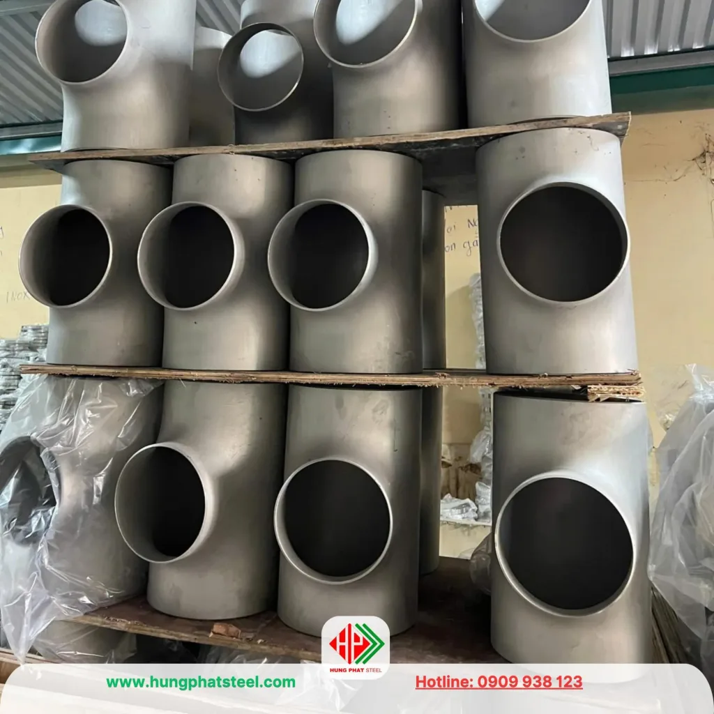 Tê hàn inox