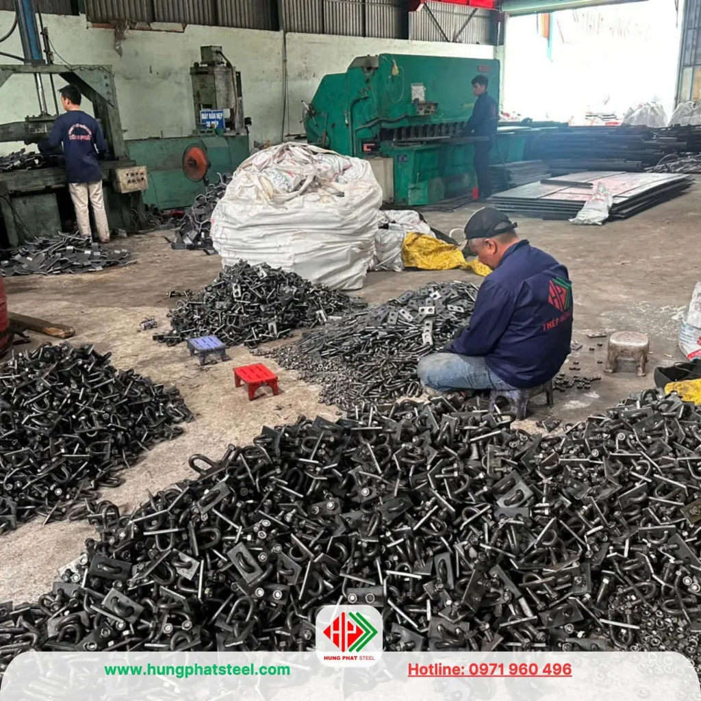 Cóc nối lồng thép cọc khoan nhồi và tường vây - Ảnh 11