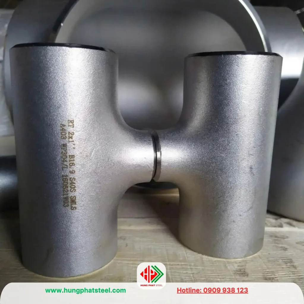tê hàn inox