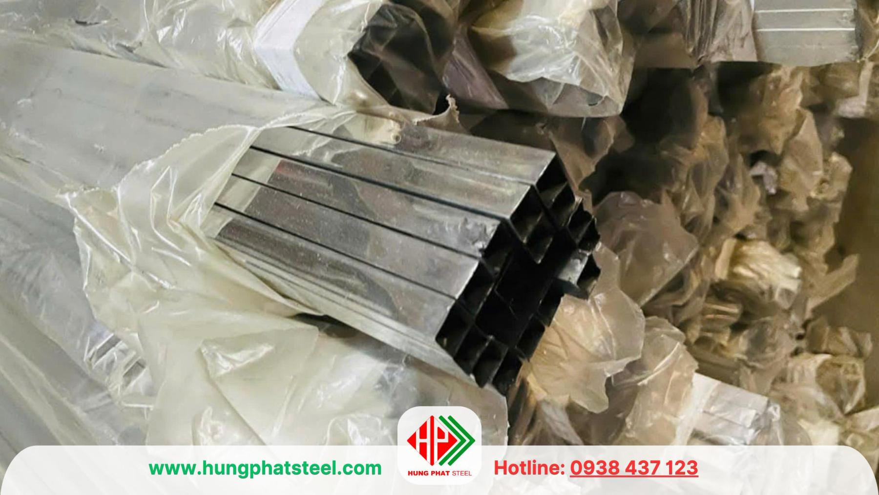 INOX hộp vuông 12.7x12.7