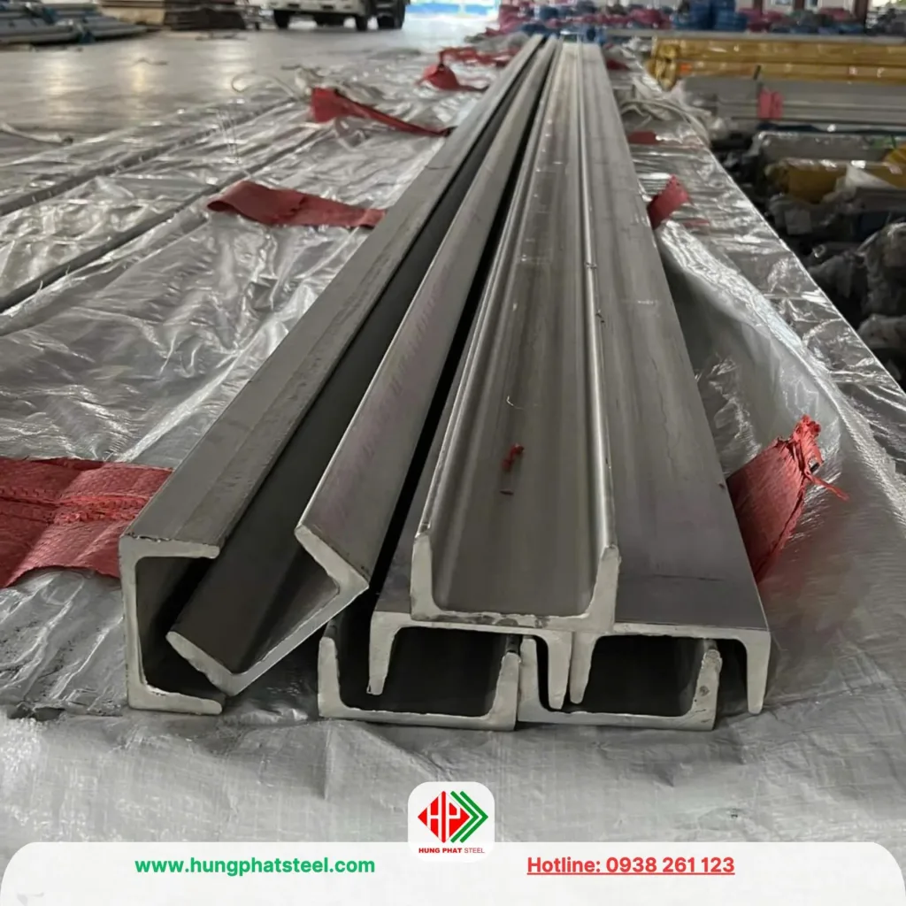 U140 inox 304 đúc