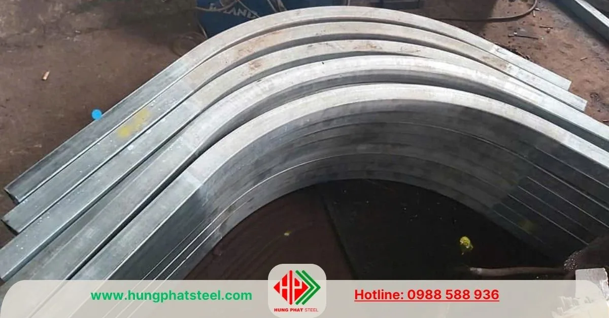 Uốn cong thép hộp mạ kẽm 50x50