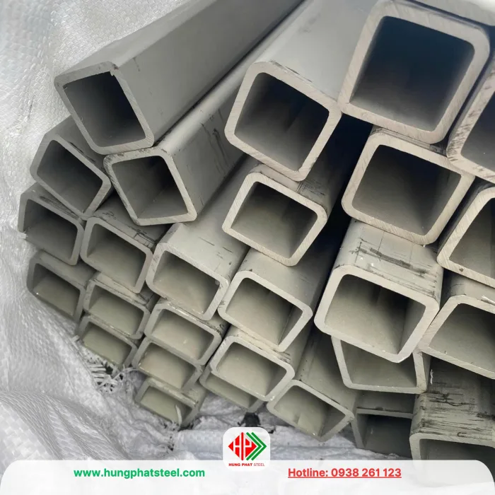 Hộp inox 70x70