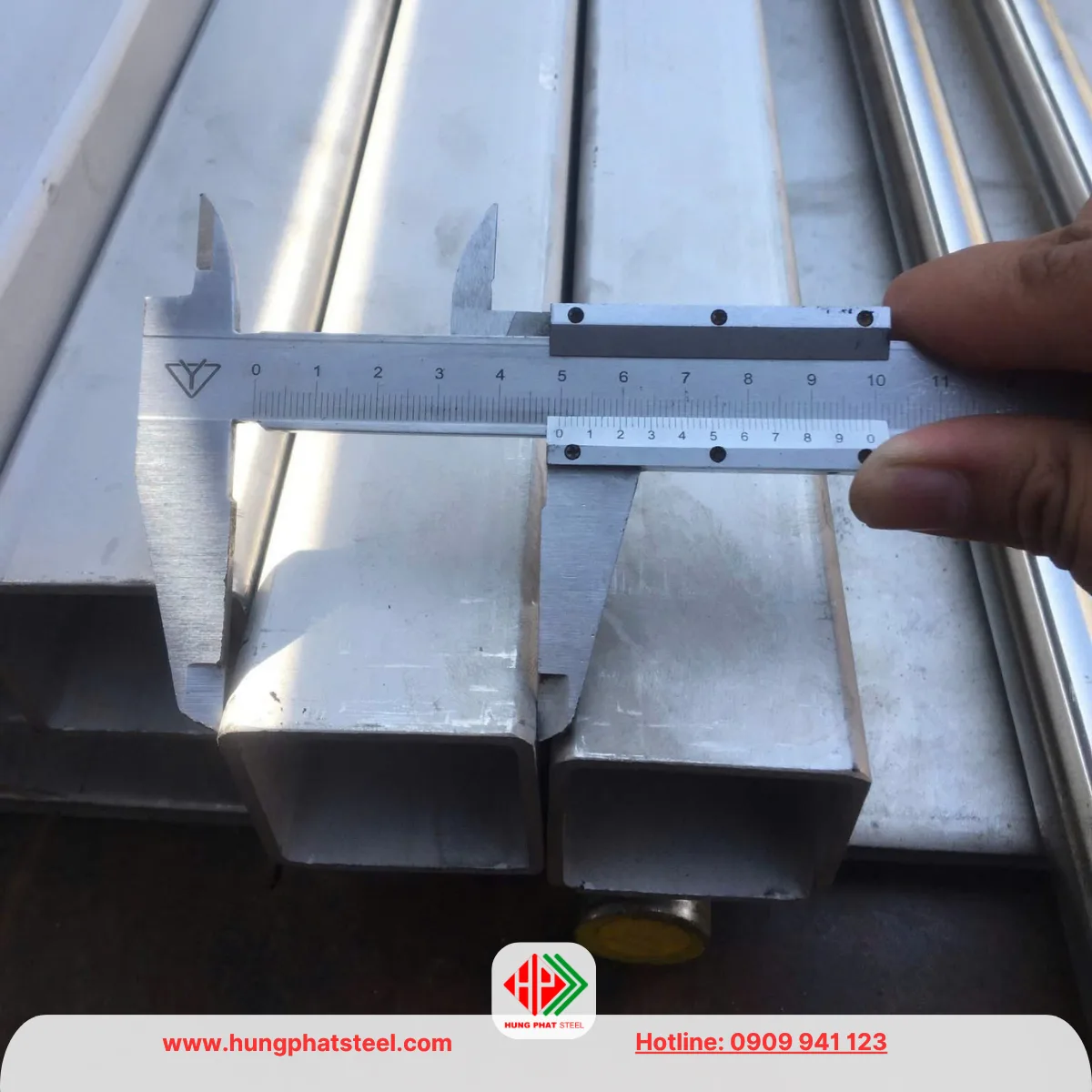 INOX hộp 50x50