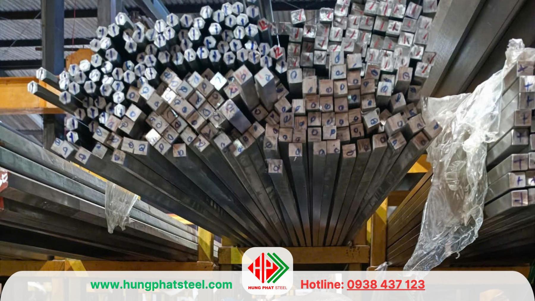 INOX vuông đặc 15x15