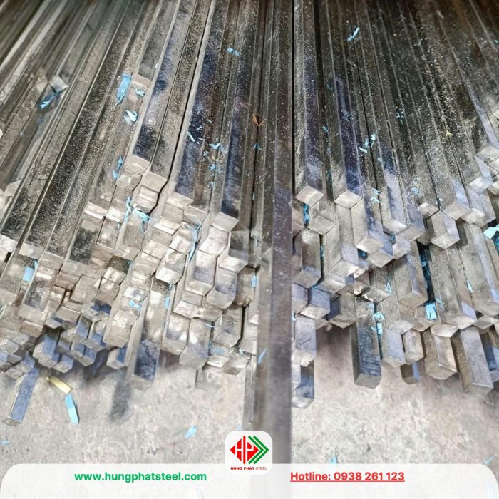 INOX vuông đặc 15x15
