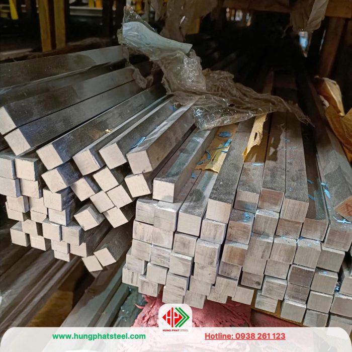 INOX vuông đặc 20x20