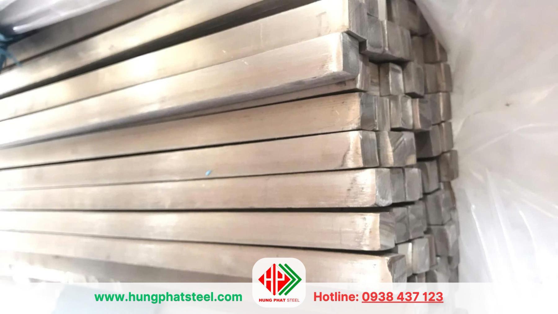 INOX vuông đặc 40x40