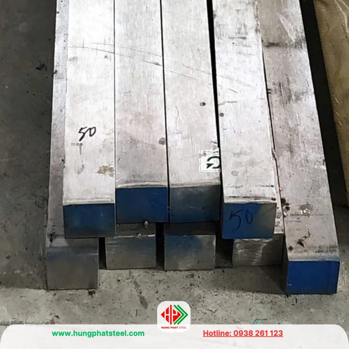 Vuông 50 INOX đặc