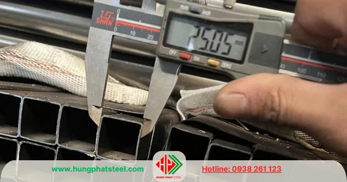 Thép hộp vuông 25x25