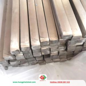 Vuông đặc INOX 45x45