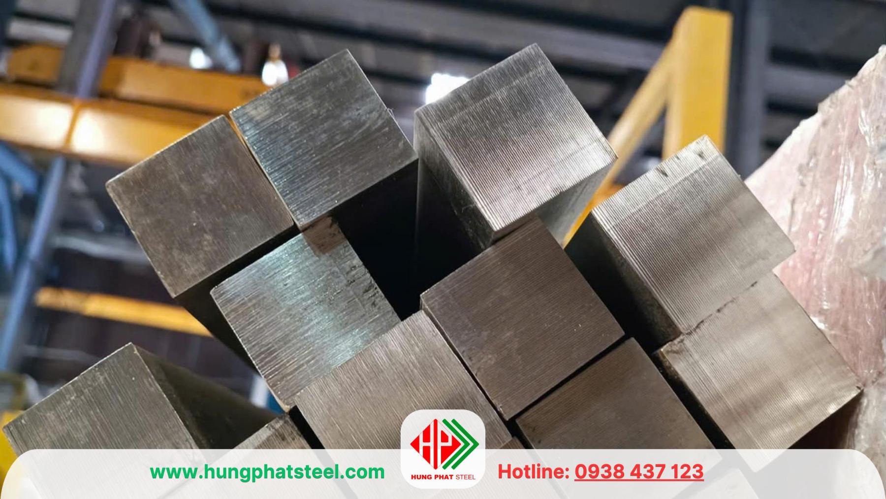 Vuông đặc INOX 45x45