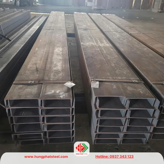 Thép hình U250 thương hiệu AKS phân phối bởi cty Thép Hùng Phát