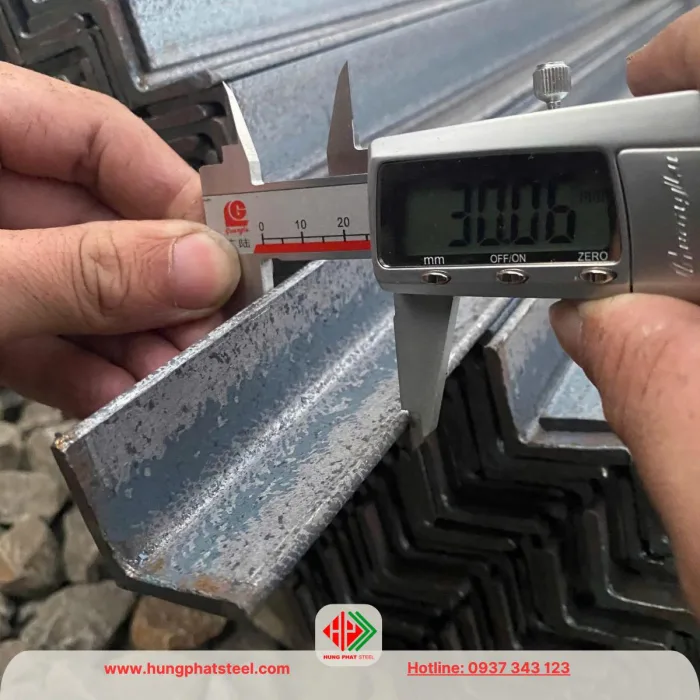 Thép hình V30x30 (Sắt V30)