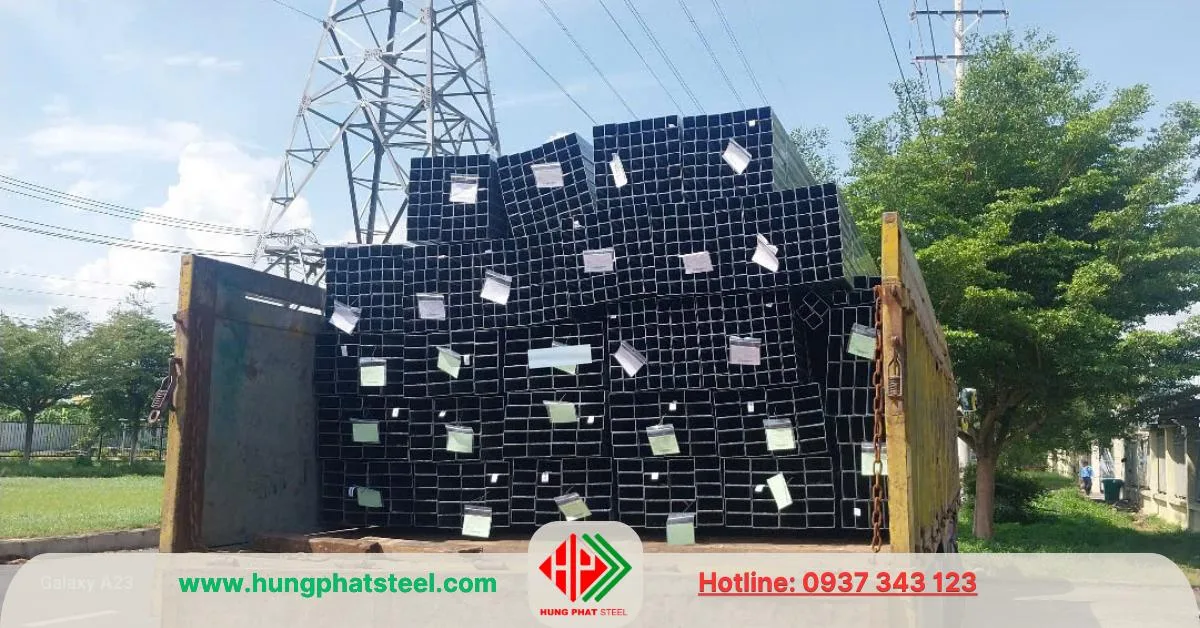 Thép hộp đen 30x30