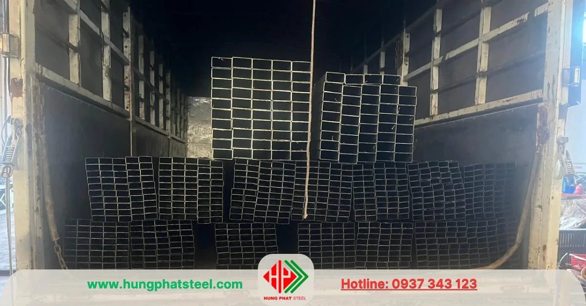 Thép hộp đen 40x80