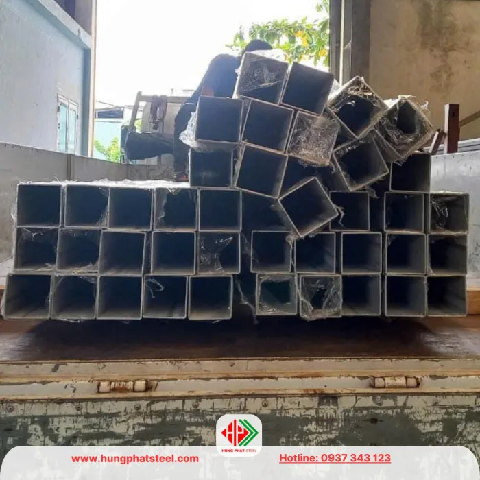 Thép hộp không gỉ SUS304 quy cách 100x100