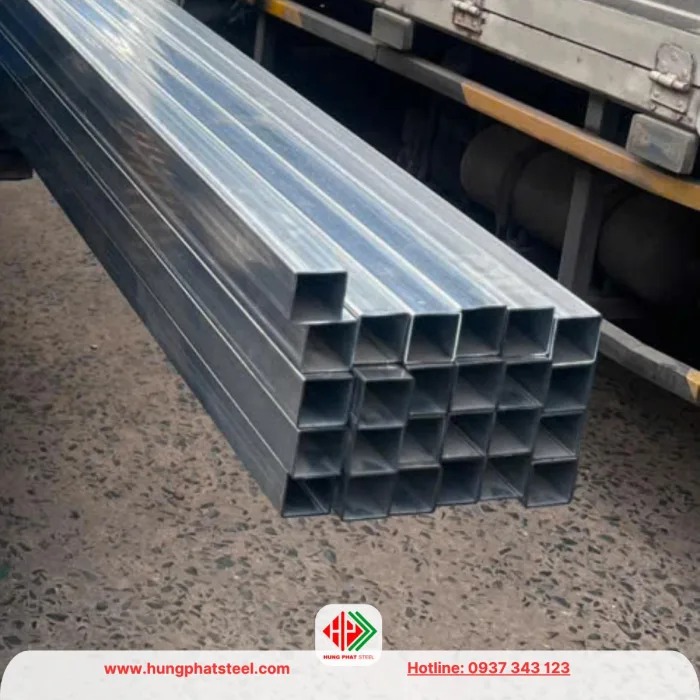 Thép hộp mạ kẽm 50x50 xuất kho Thép Hùng Phát