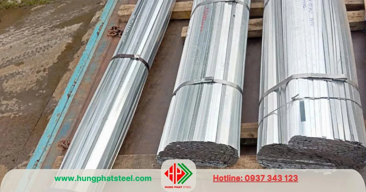Thép la mạ kẽm nhúng nóng