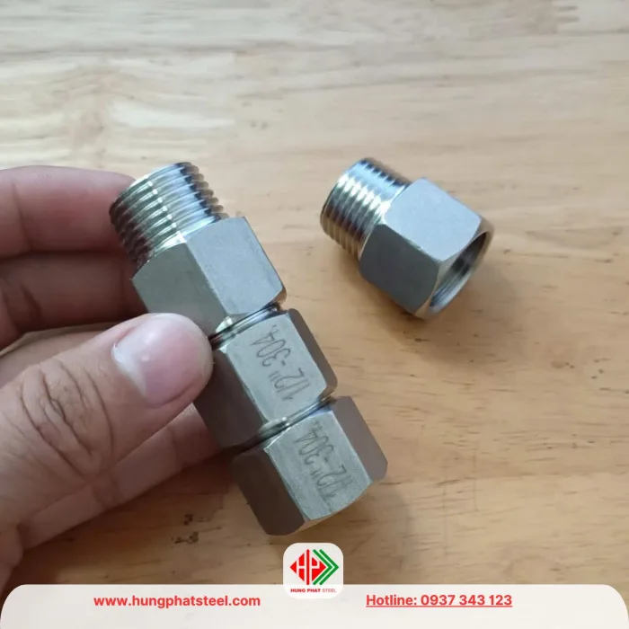 Lơ thẳng inox (nối thẳng ren trong ngoài)