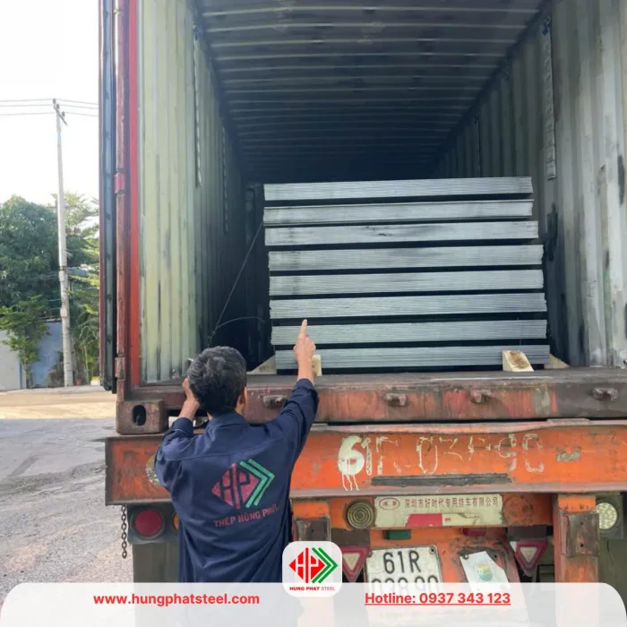 Thép tấm cán nóng