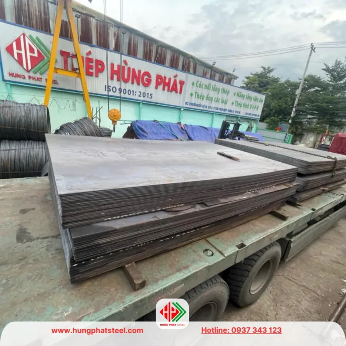 Thép tấm cán nóng