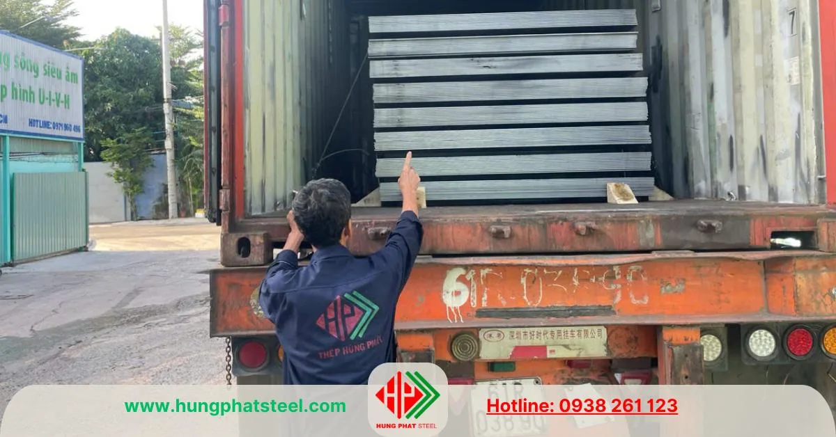 Thép tấm cán nóng