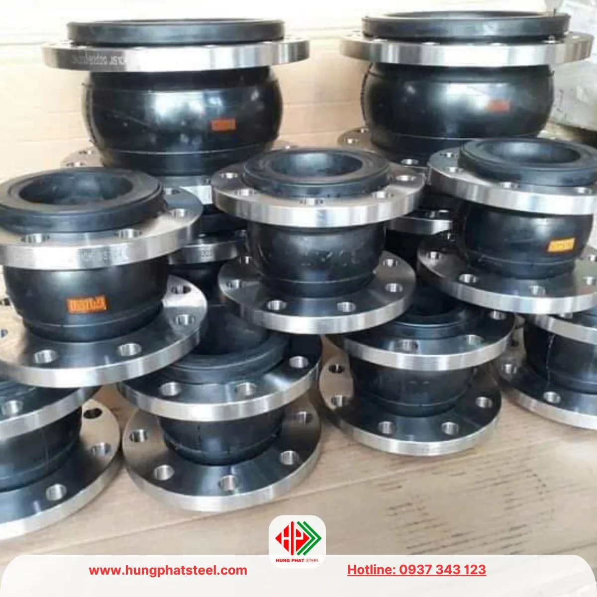 Khớp nối cao su mặt bích