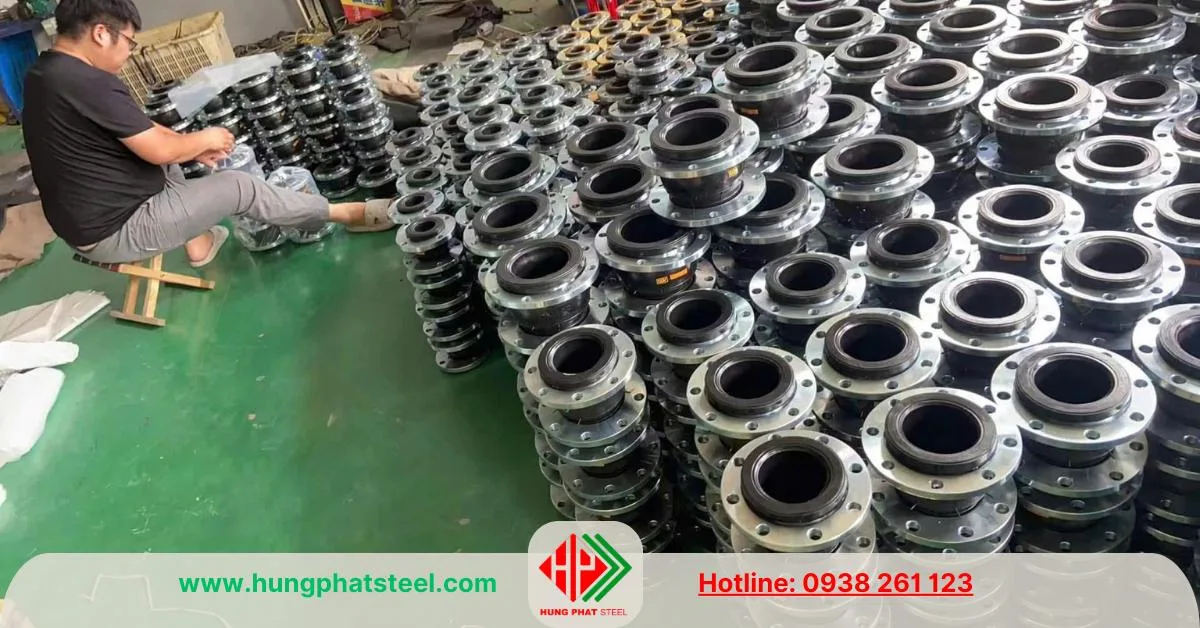 Khớp nối mềm cao su mặt bích