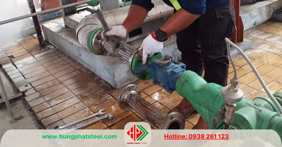 Lắp đặt và bảo dưỡng khớp nối mềm inox