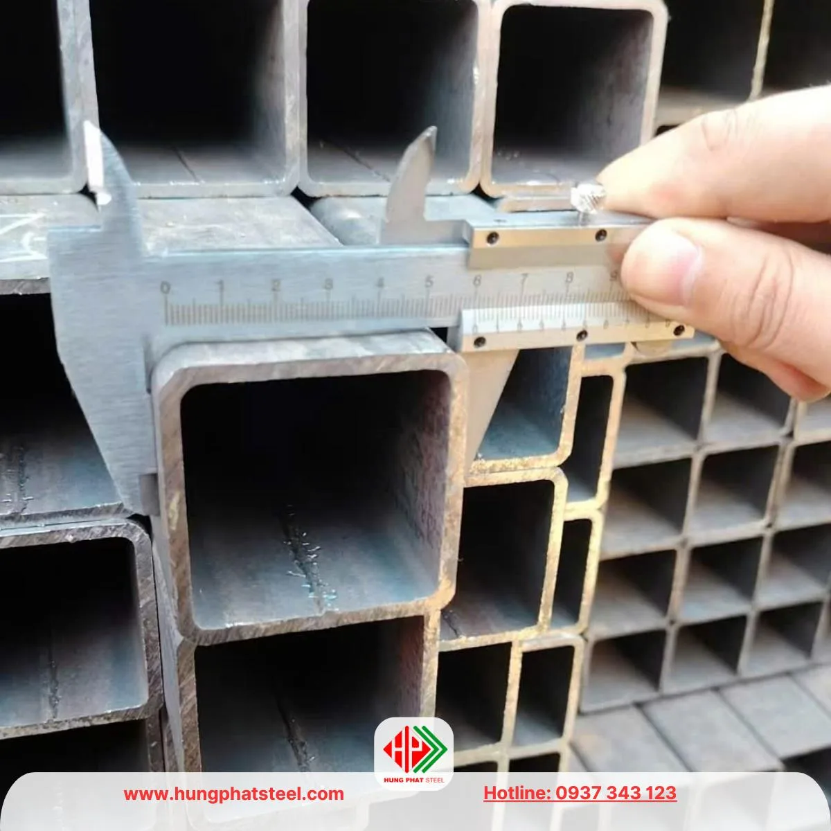 Thép hộp vuông cạnh 60x60mm
