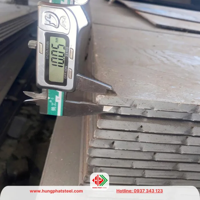 Thép tấm 10ly (sắt tấm 10mm)