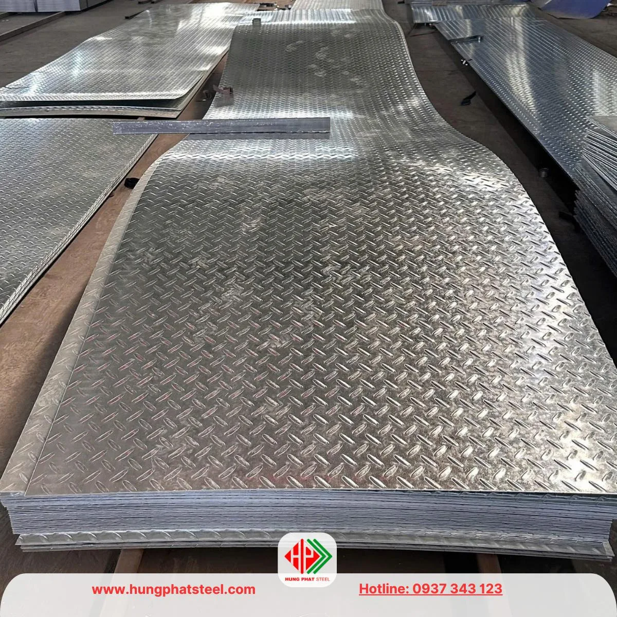 Thép tấm gân mạ kẽm