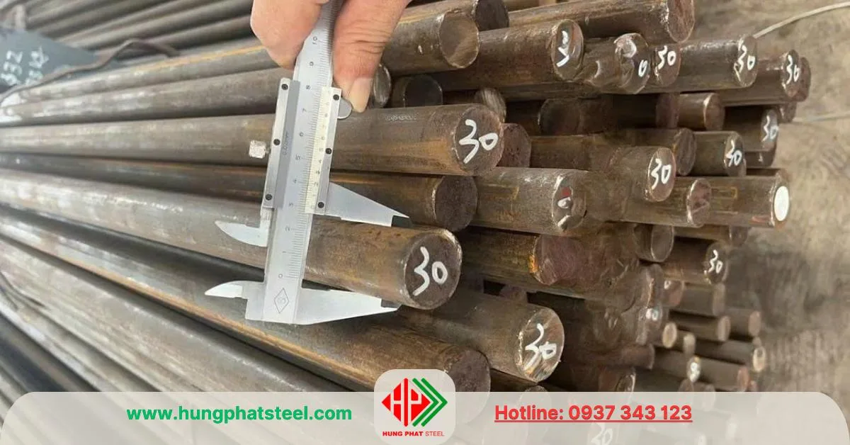 Thép tròn đặc phi 30