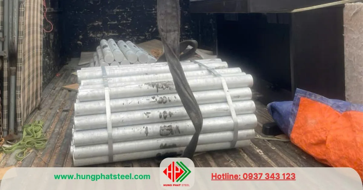 Thép tròn đặc phi 60 mạ kẽm nhúng nóng