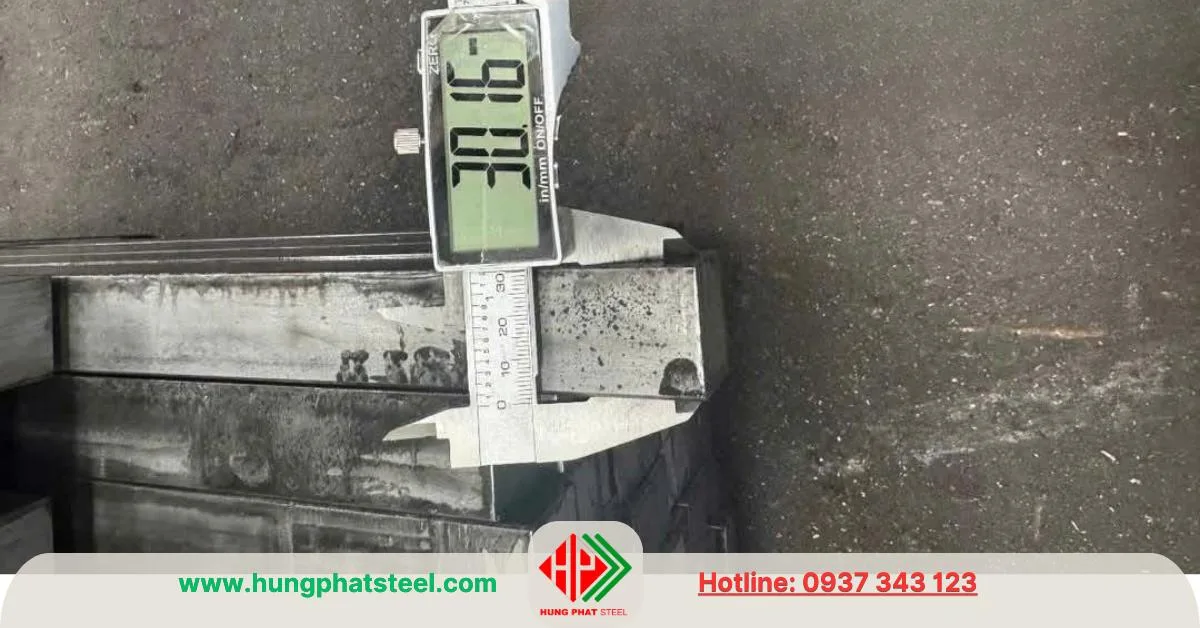 Thép vuông đặc 30x30