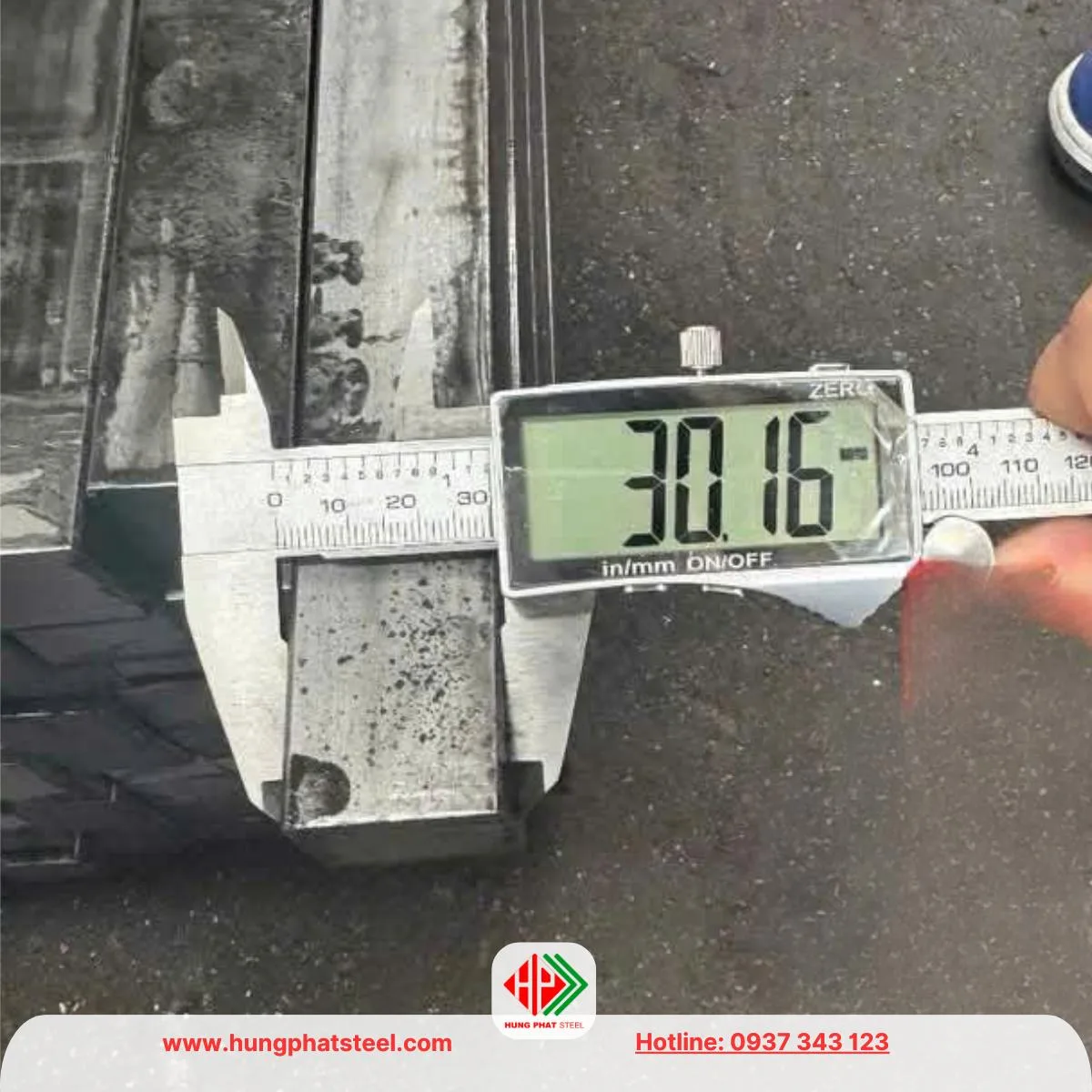 Thép vuông đặc 30x30