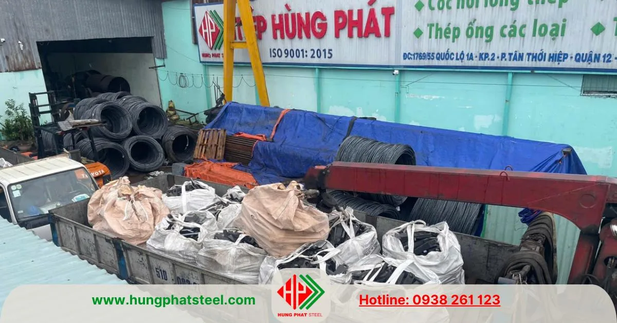 Chốt đuôi cá trên đường ra công trình