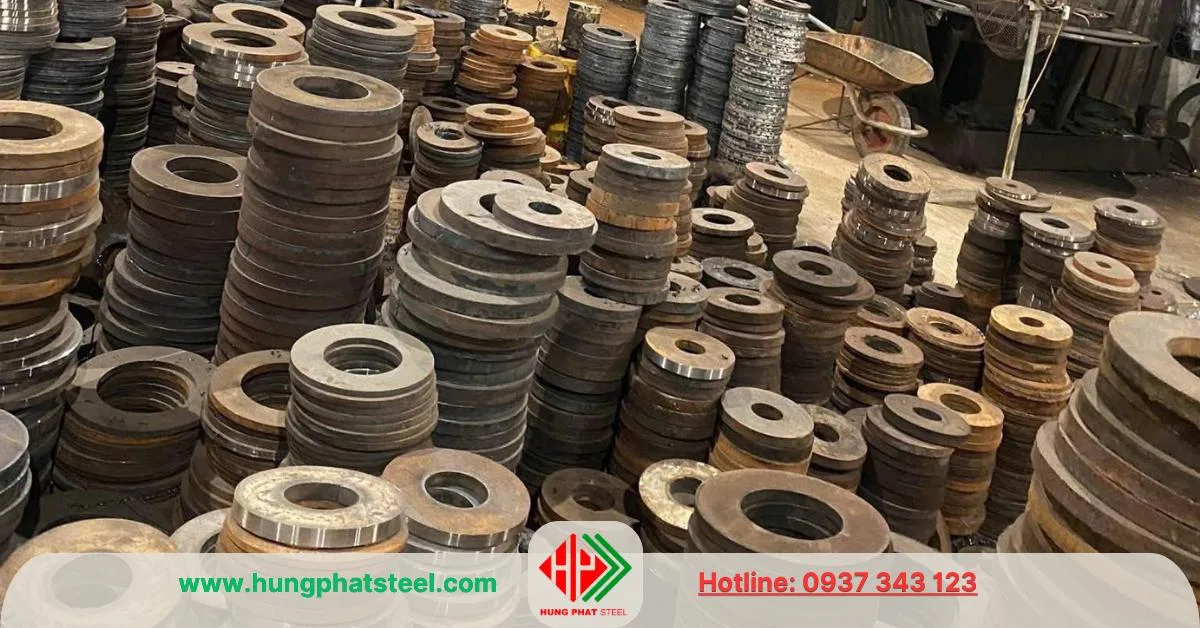 Thép Hùng Phát nhận gia công mặt bích theo đơn đặt hàng