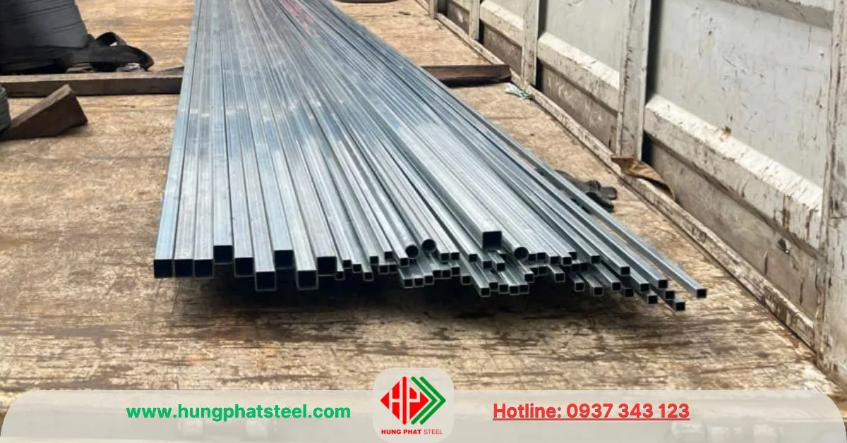 Thép hộp vuông mạ kẽm 12x12