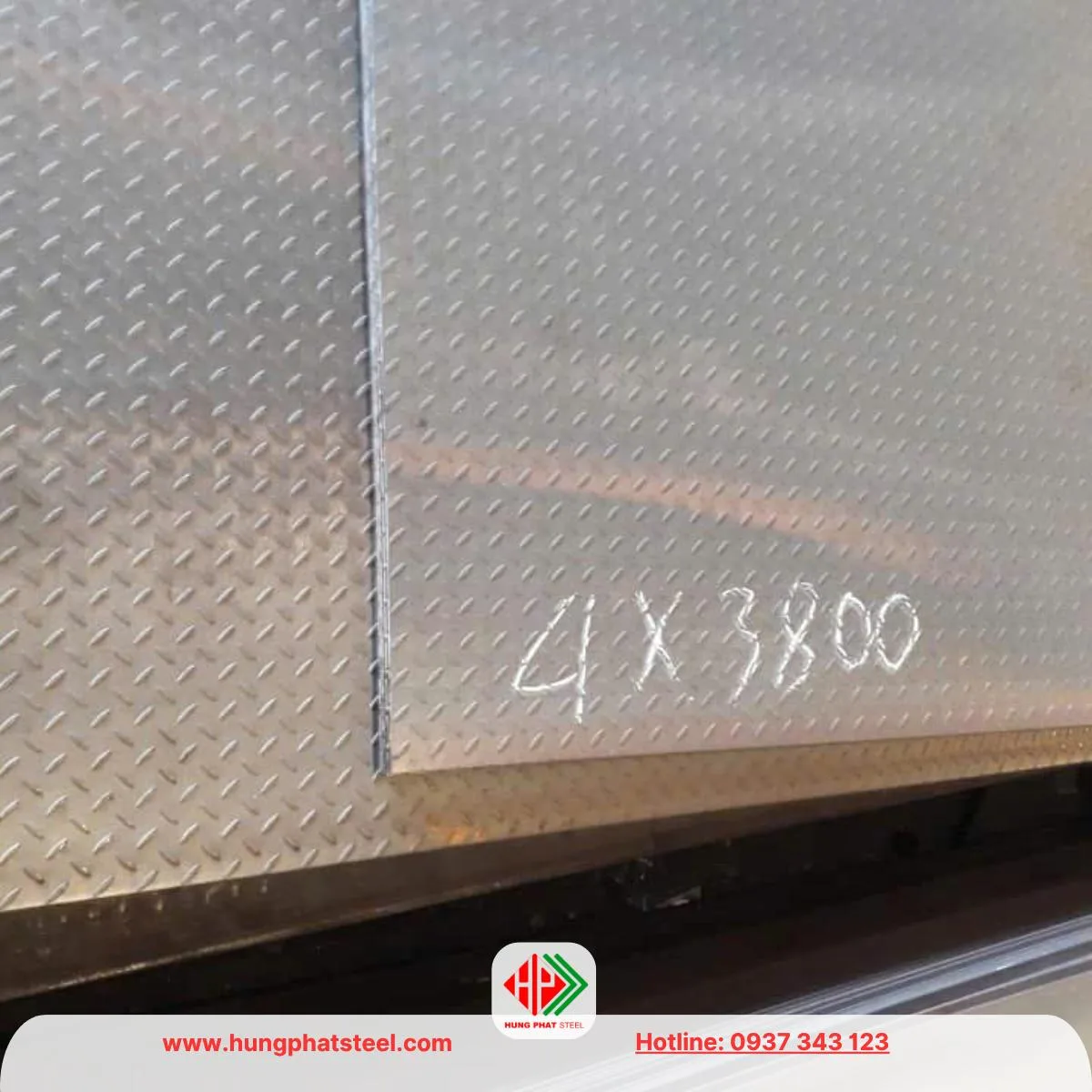 Thép tấm gân 4ly
