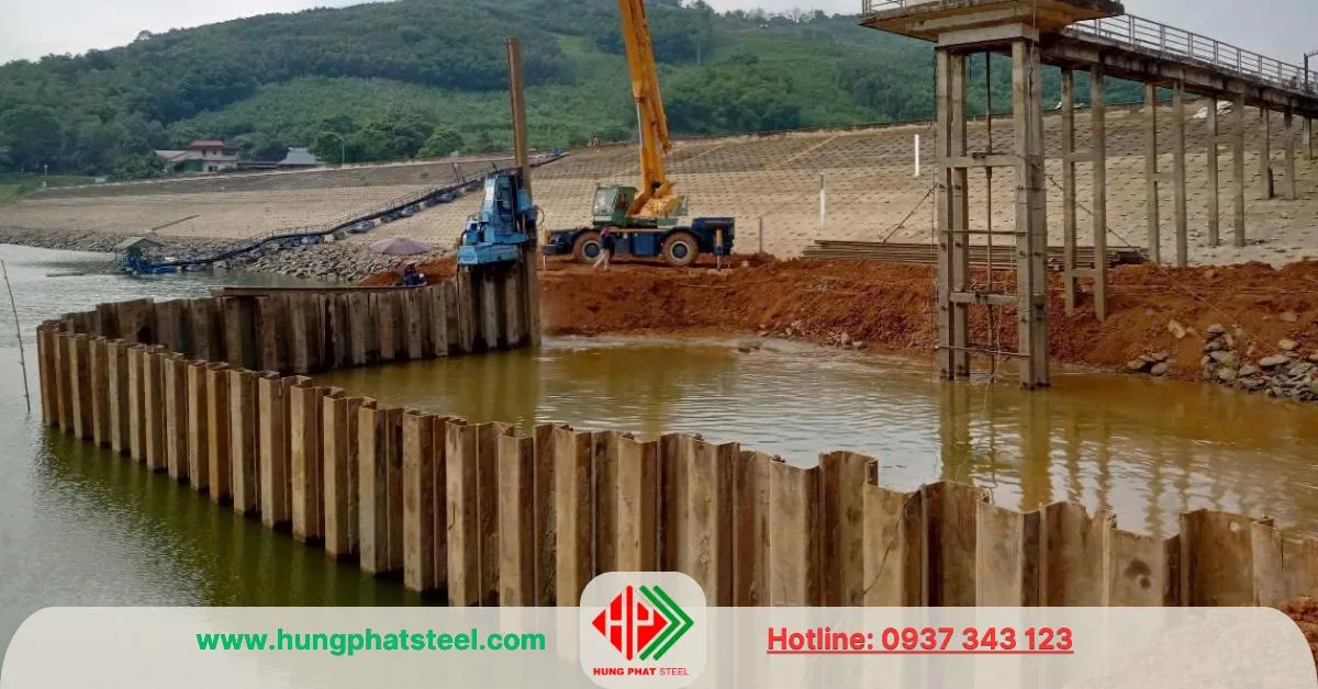 Thi công cừ Larsen IV (Cừ 4)