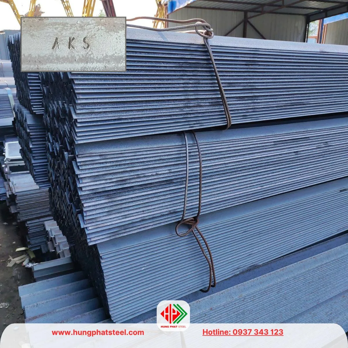 Thép hình V80 An Khánh (Sắt V80x80 AKS) (2)