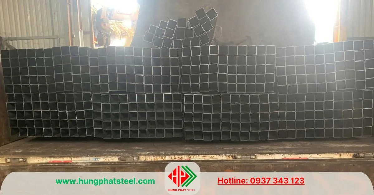 Thép hộp 50x50 đen Hòa Phát