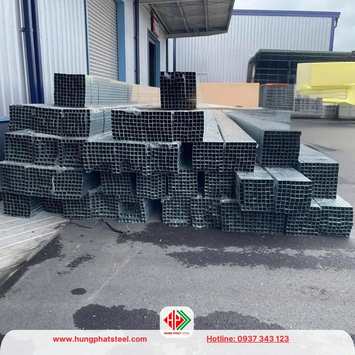 Thép hộp mạ kẽm 40x40 Hòa Phát