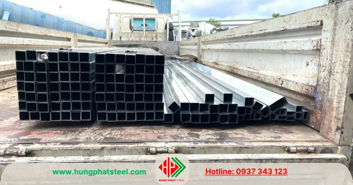 Thép hộp tôn mạ kẽm 40x40 Hòa Phát