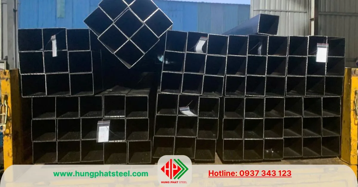 Thép hộp vuông đen 150x150 Hòa Phát