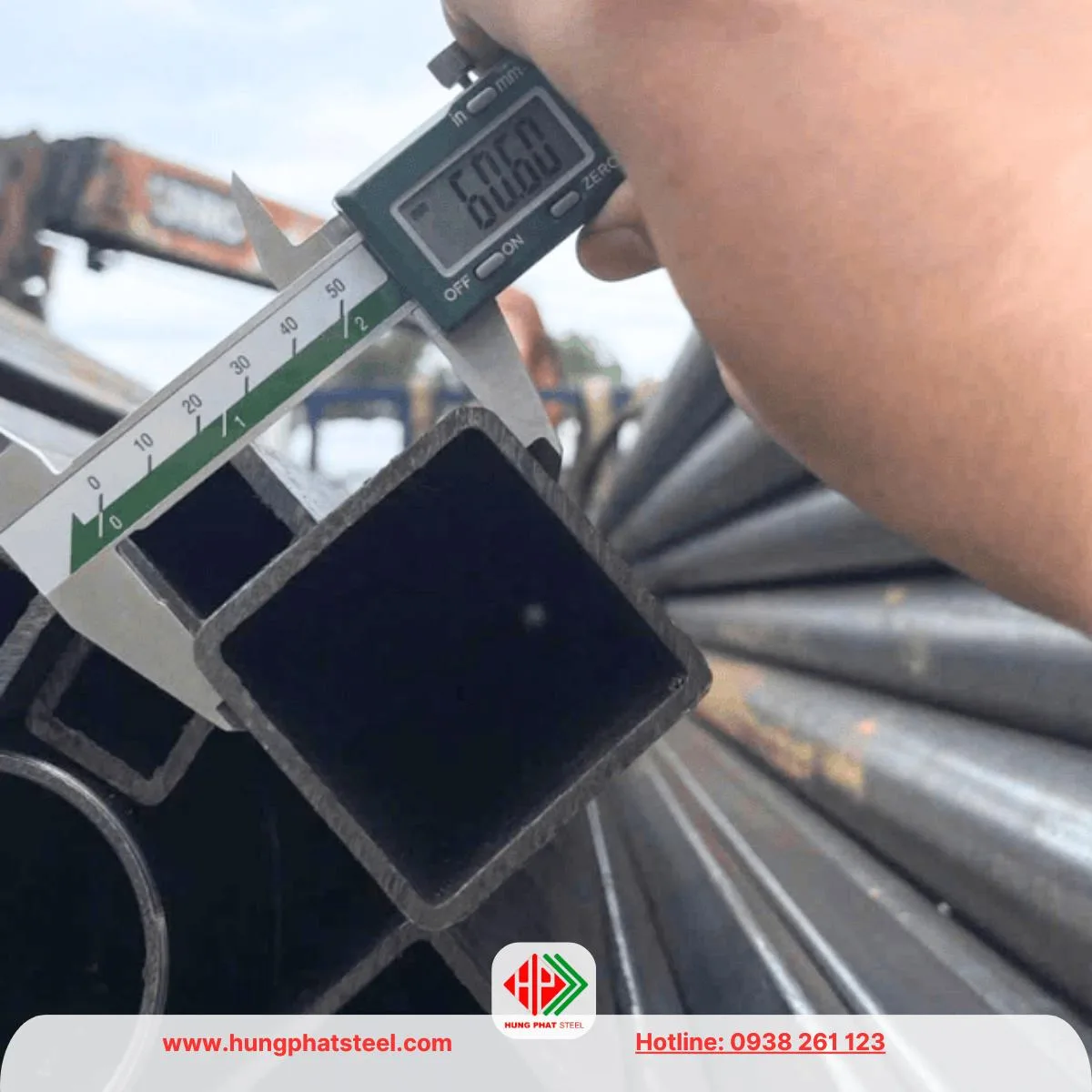 Thép hộp vuông đen 60x60